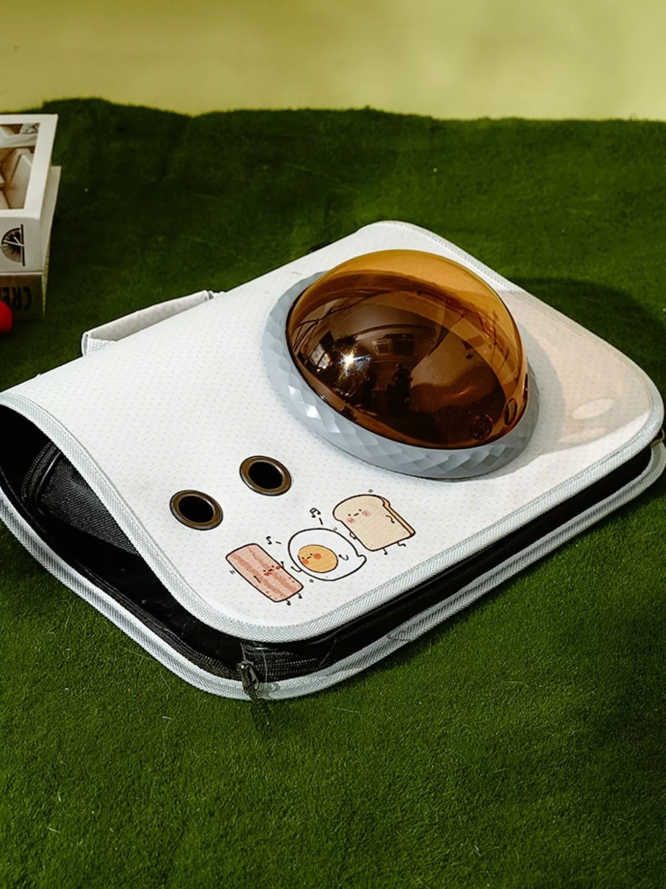 No Mess Automatic Bird Feeder Transparent Food Container